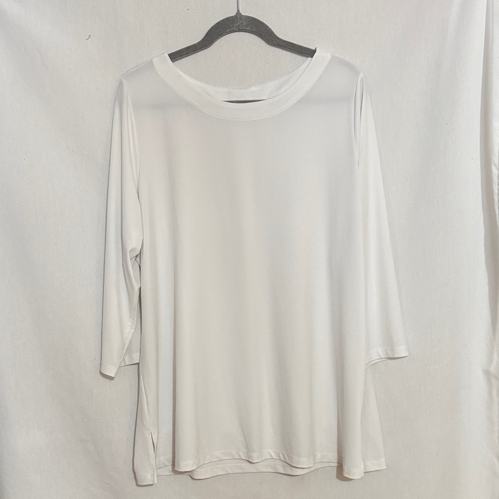 Susan Graver White Long Sleeve Crewneck Top, Size XL, NWOT, MAKE AN OFFER!!!